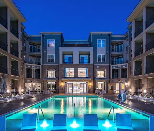 Lantower Pool | Furnished Apartments in Raleigh and Durham ...